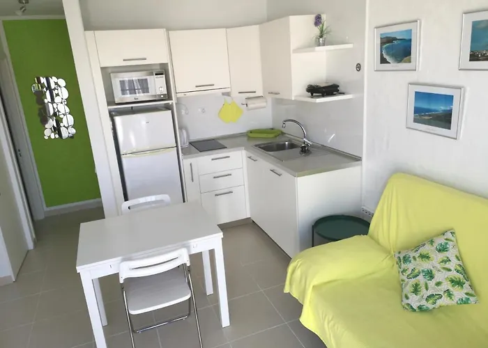 Tranquillo E Soleggiato Feriehus *